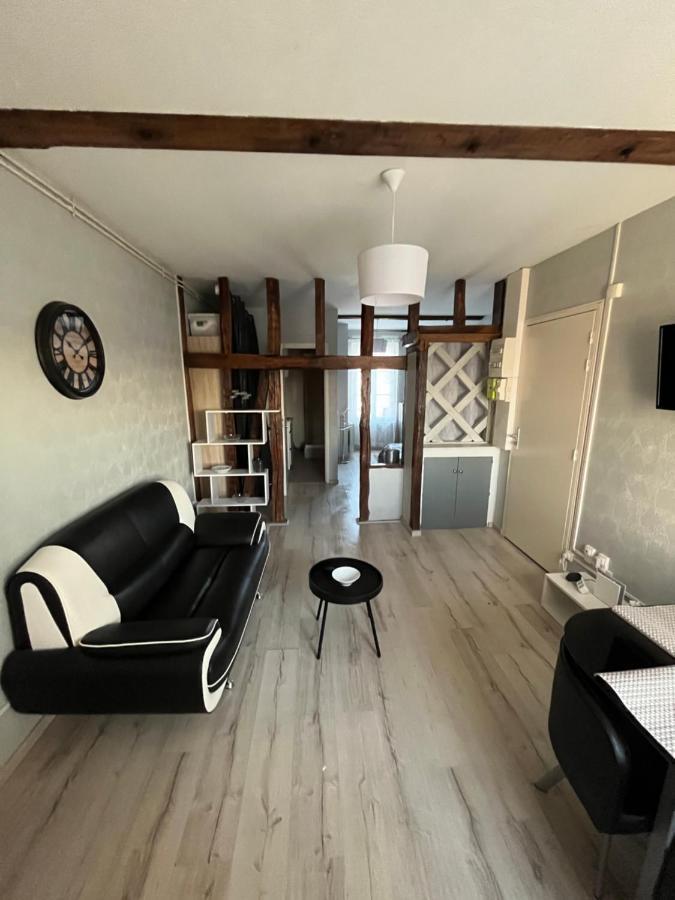 Apartmán Saint Martin Troyes Exteriér fotografie
